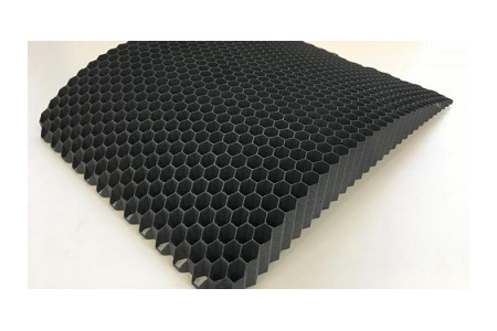 赫氏推出磁屏蔽新技术，采用PEKKug环球登陆