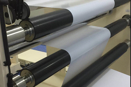 吹膜机上能使用碳纤维辊轴吗？