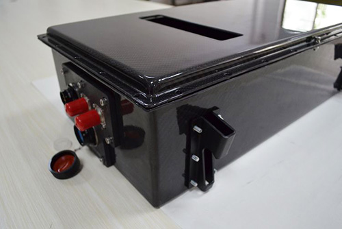 碳纤维电池箱体汽车应用普及的难点在哪?